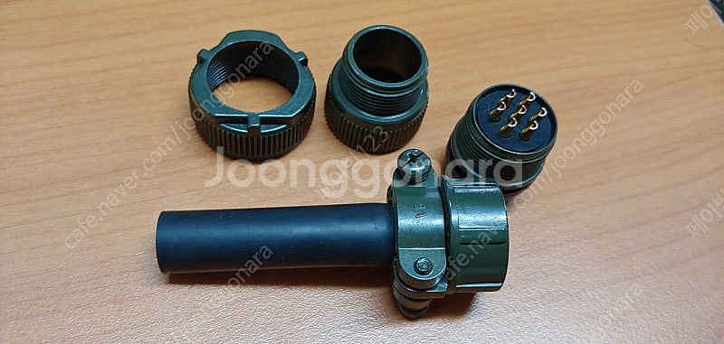 [새것] 7핀 커넥터. 7P CONNECTOR. / 숫...--2