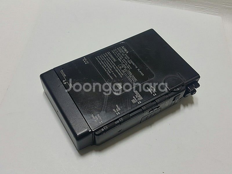 AIWA HS-T800 (J202)카세트 워크맨--1