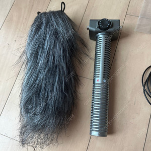 ZOOM F1 (레코더) + SSH-6 (마이크)