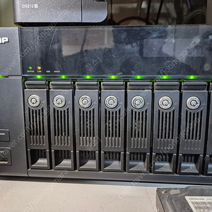 QNAP NAS TS-869 PRO 3TB X 8 =24TB 큐넵 나스