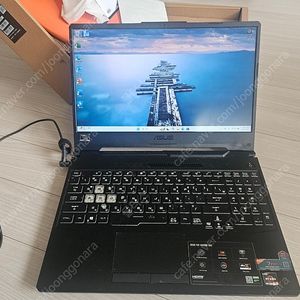 급쳐 15인치 GTX1650Ti 게이밍노트북팝니다