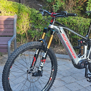 몬드래커 크래프티 RR m사이즈 판매합니다 풀샥 emtb 자전거 mtb