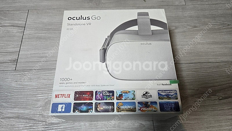 깨끗한 오큘러스 고 (Oculus GO) 팝니다.--1
