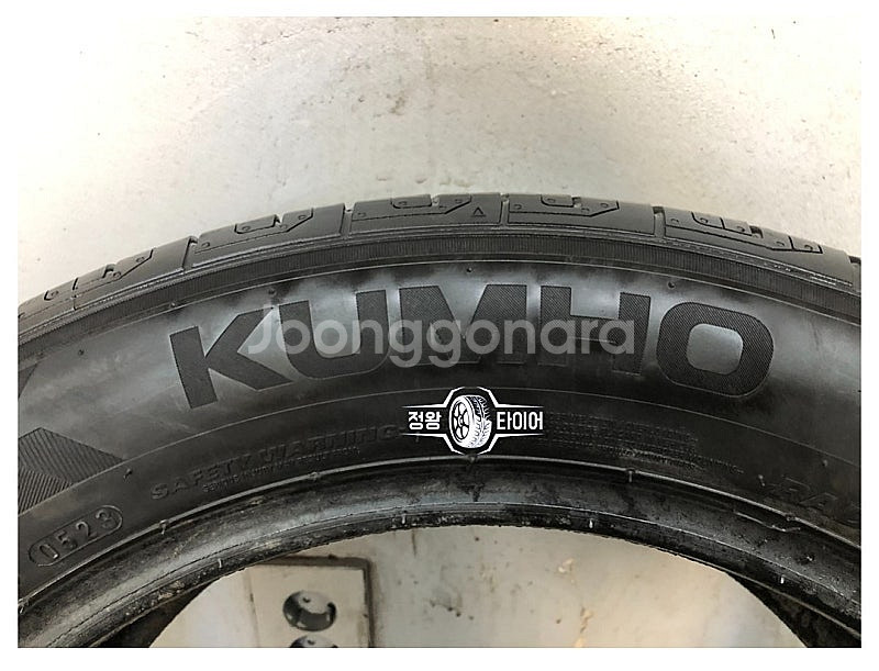 중고타이어 금호타이어 솔루스 TA21 215/55R17...--4