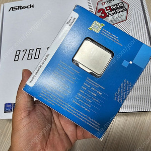 인텔 i5-13600k + 존스보 CR300E 쿨러