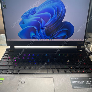 기가바이트 AERO 15 게이밍 노트북 i7 RTX3070