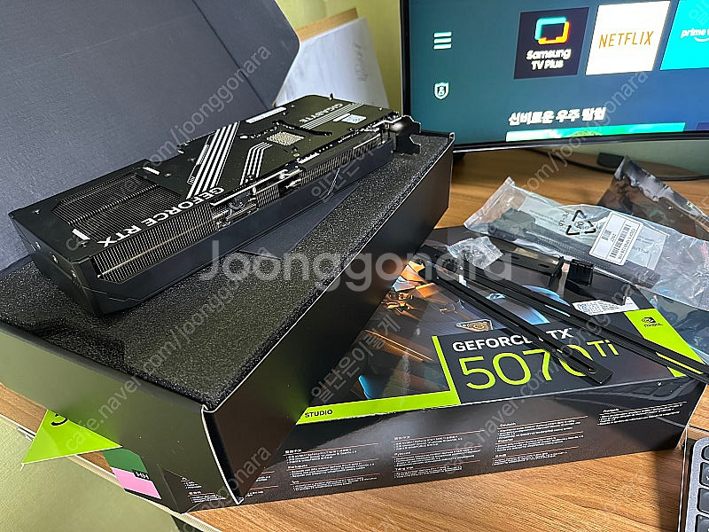 5070Ti 윈드포스 WINDFORCE 그래픽카드--2