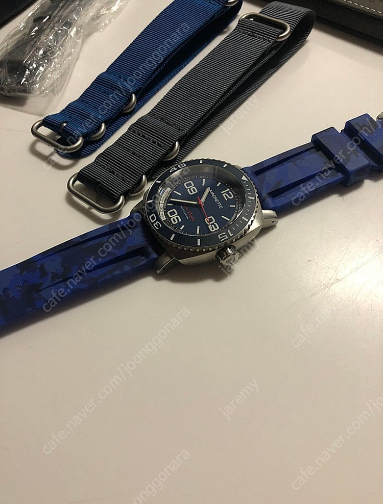 Magrette사 모아나 퍼시픽 티타늄 다이버시계 500m 방수 이미지