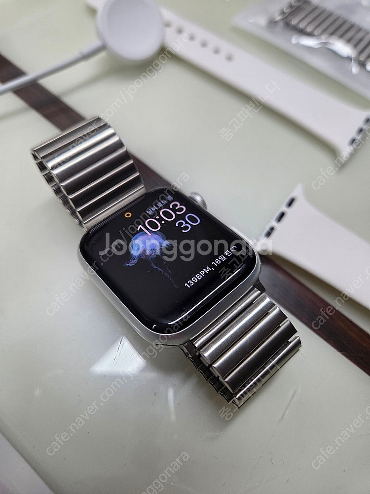 애플워치 SE 2 44mm GPS--2