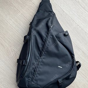 월스와일 무브먼트 PEARS BAG (Black) 피어스백