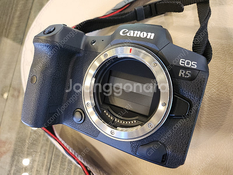 캐논 R5 판매합니다.--6