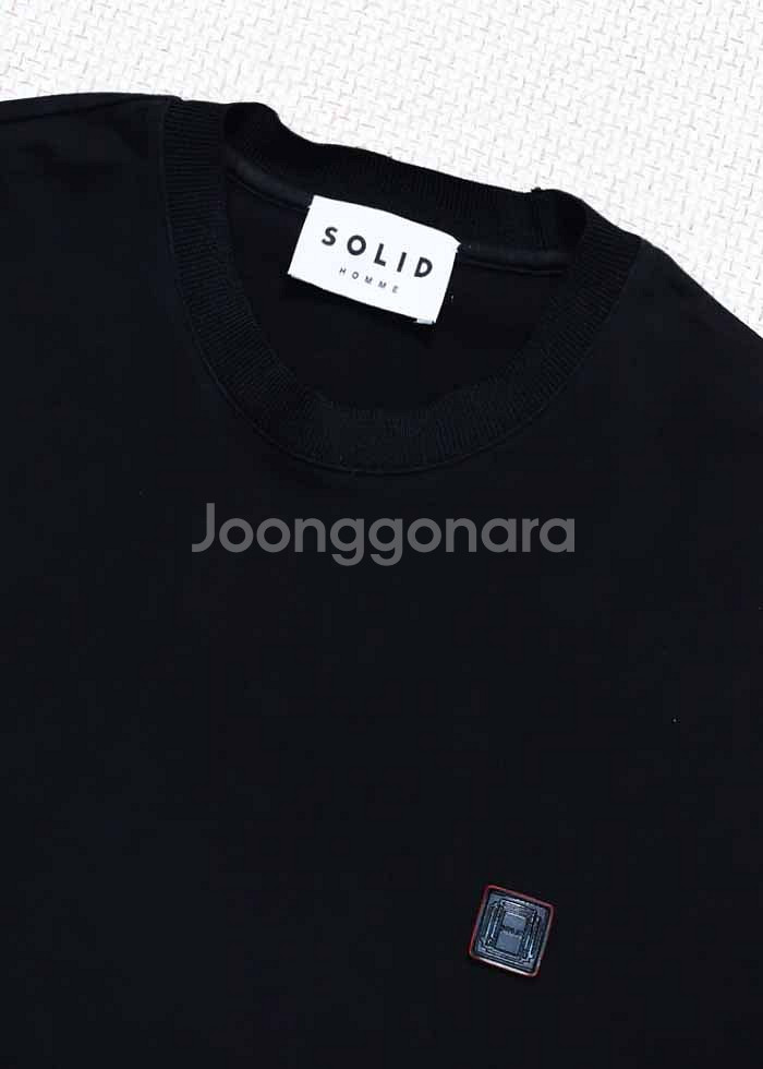 [105] 솔리드옴므 반팔/맨투맨,메종키츠네 느낌있는/...--2