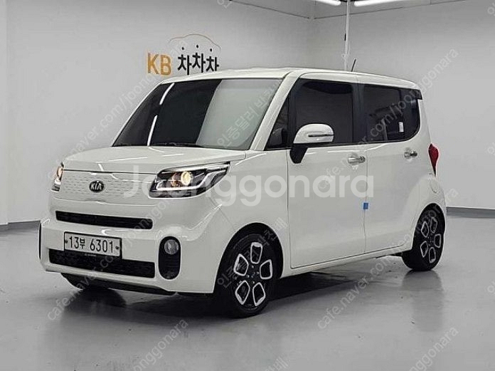 레이중고 완전무사고 흠결없는중고차 내외부깔끔 관리잘됨--7