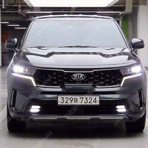 쏘렌토 중고 신형 쏘렌토 MQ4 중고 쏘렌토 중고차 회색 2021년식 디젤 2.2 4WD 트렌디 중고차구매