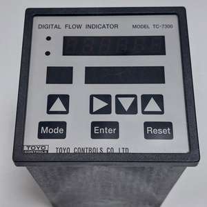 TOYO TC-7300 Digital Flow Indicator