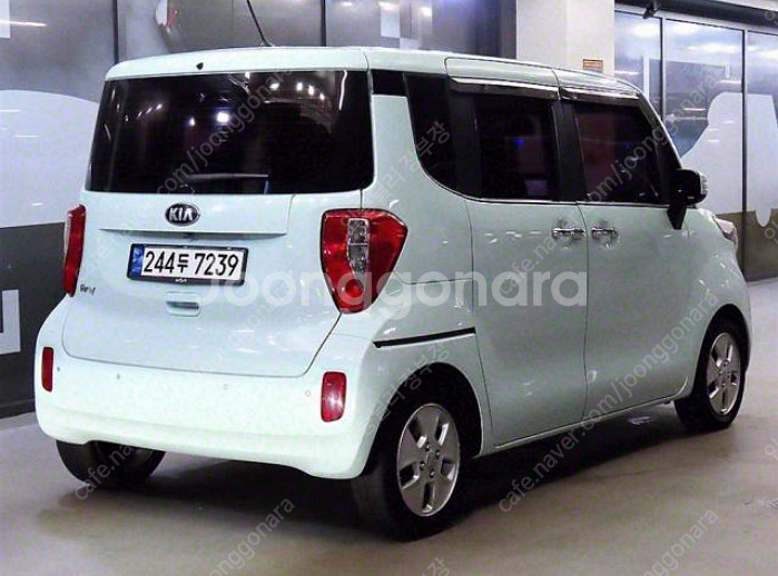 레이중고차시세 연두색 바디 관리 잘된 내외관 모두 깔끔합니다! 가성비 추천!--9