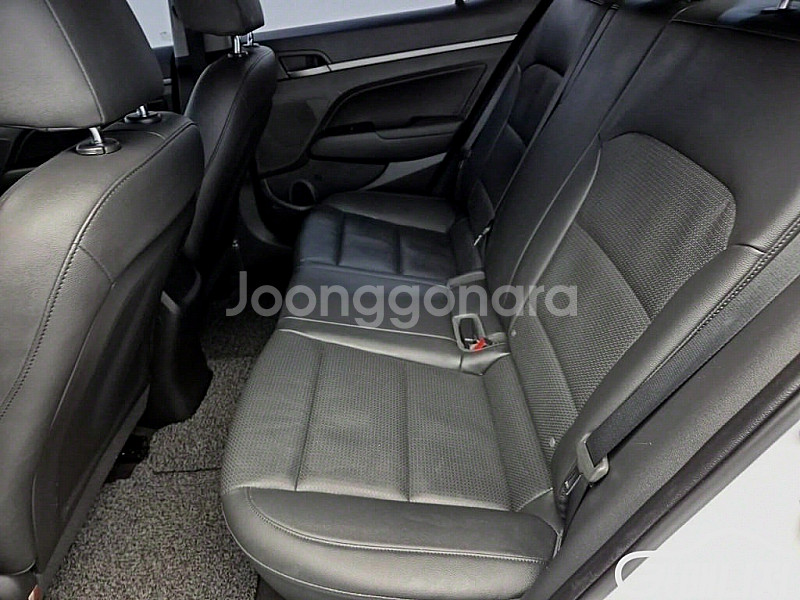 [현대]아반떼 AD 1.6 GDI 밸류 플러스 (5인승...--3