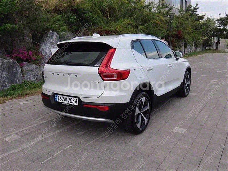 흰색 볼보 중고 XC40 중고 볼보 중고차 B4 AWD...--8