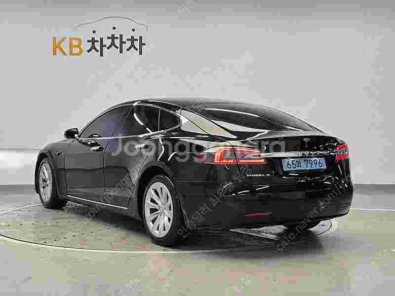 테슬라 모델 S 중고 승용차 검정색 2019년식 75D...--5