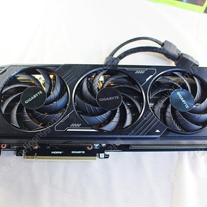 RTX5070 그래픽카드 가격저렴하게 팔아요~! 기가바이트GEFORCE RTX5070엔비디아