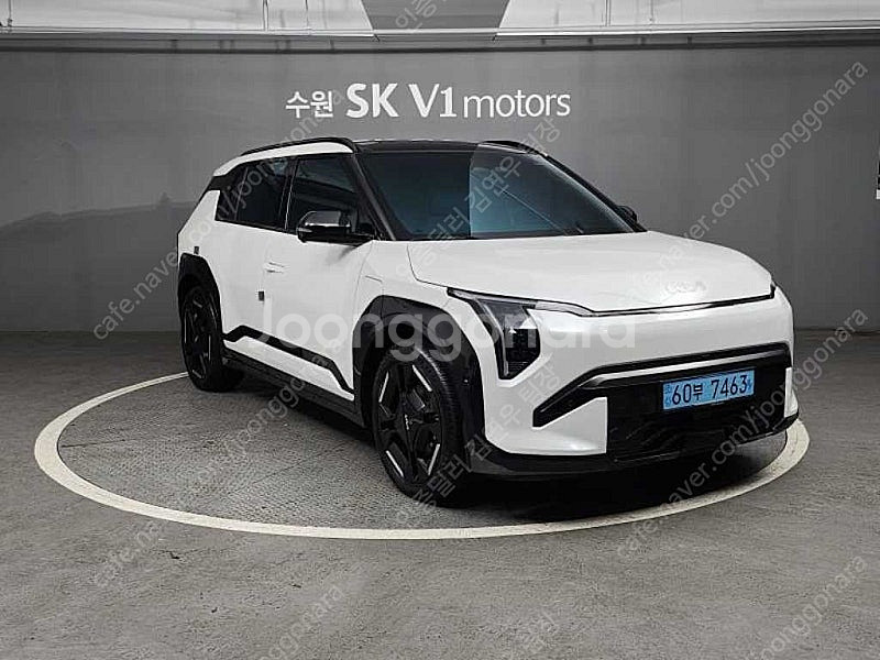 흰색 EV3 중고 전기중고차 롱레인지 GT 라인 중고차...--7