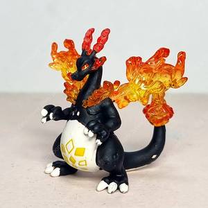 포켓몬 미니 피규어 리자몽(거다이맥스 custom)