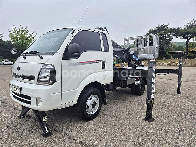 고소작업차 중고 흰색 2021년식 9,210km 2.5...--8