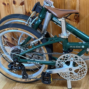 위미 모델8 + 빌리봉커 타이어 + 악세사리