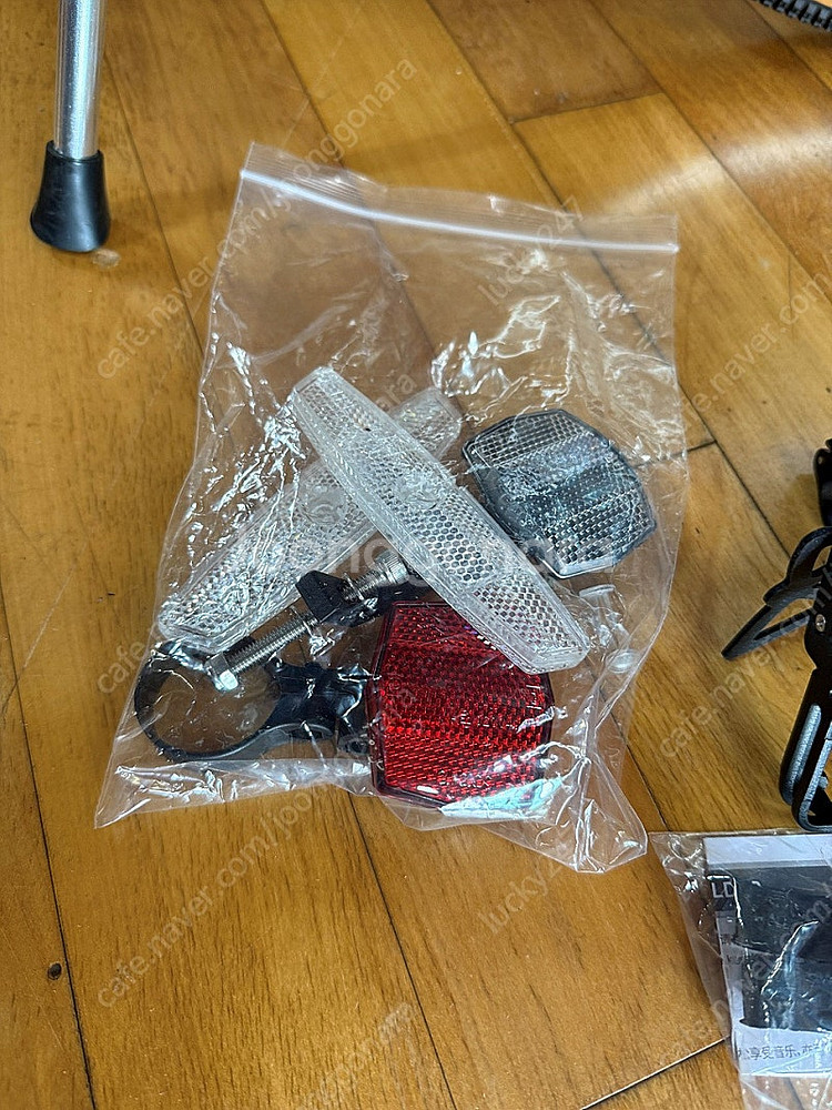 위미 모델8 + 빌리봉커 타이어 + 악세사리--7