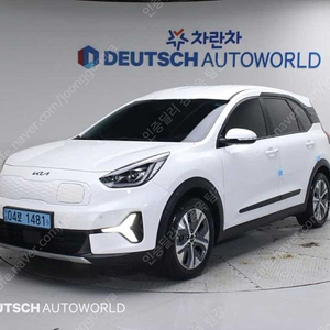 기아 니로 중고 니로 플러스 중고차 흰색 2024년식 47,062km 어스 중고차구매