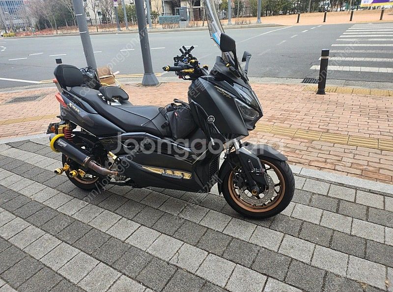 xmax300 22년출고 반풀옵--0