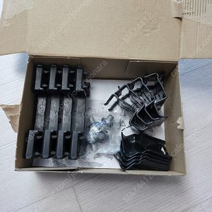 툴레 가로바 볼보 XC60, XC90 전용 키트 6028입니다