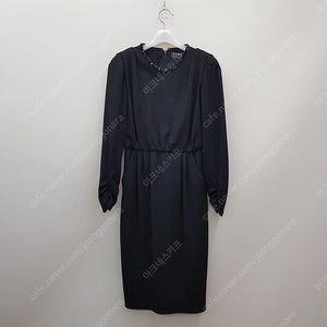 한섬 타임 22FW 넥 스팽글 원피스 M사이즈