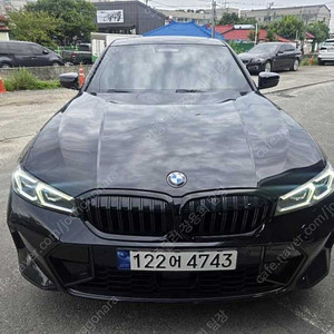 BMW 3시리즈 중고 BMW 중고 BMW 3시리즈 중고차 할부가능 검정색 2024년식 31,766km 320i M 스포츠 주말 출고가능