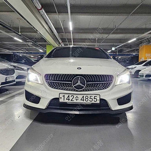 벤츠 CLA 중고 벤츠 CLA클래스 중고 흰색 2016년식 62,757km CLA 45 AMG 4MATIC 중고차구매