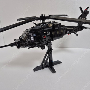 레고 밀리터리 커스텀 MH-60 팝니다.