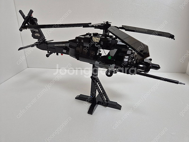 레고 밀리터리 커스텀 MH-60 팝니다.--2