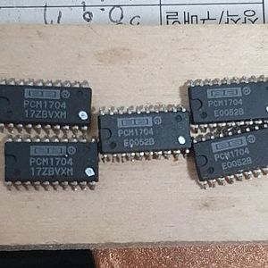 버브라운 PCM1704 DAC 와 1704K