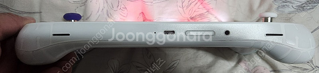 아야네오2 8840u 32g 2tb 팝니다--2