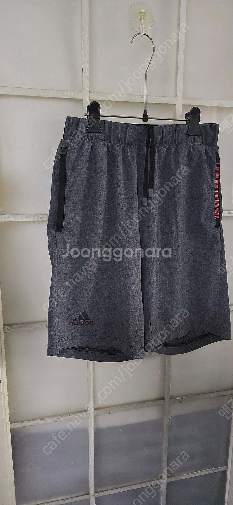 남.30-32) 아디다스 남성 반바지 (회색) DT44...--4