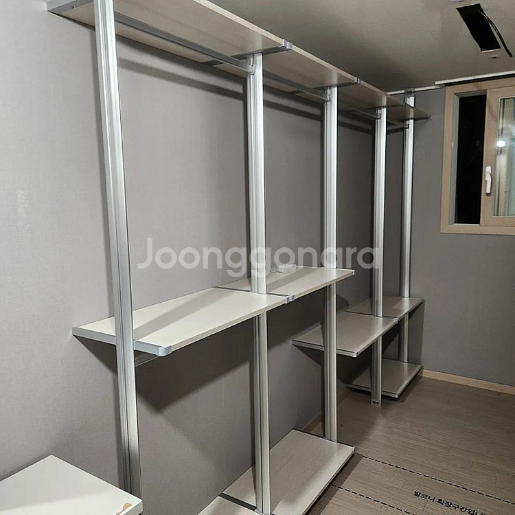모델하우스에서 책임해체한 중문 신발장 드레스룸 판매합니...--8