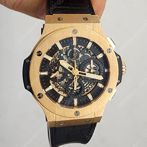 위블로 빅뱅 스켈레톤 에어로뱅 금통 44mm 남성용 시계 급매