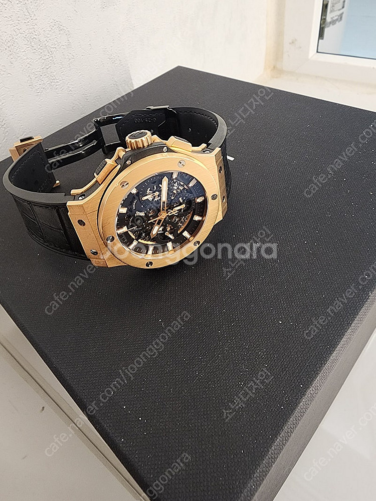 위블로 빅뱅 스켈레톤 에어로뱅 금통 44mm 남성용 시...--2