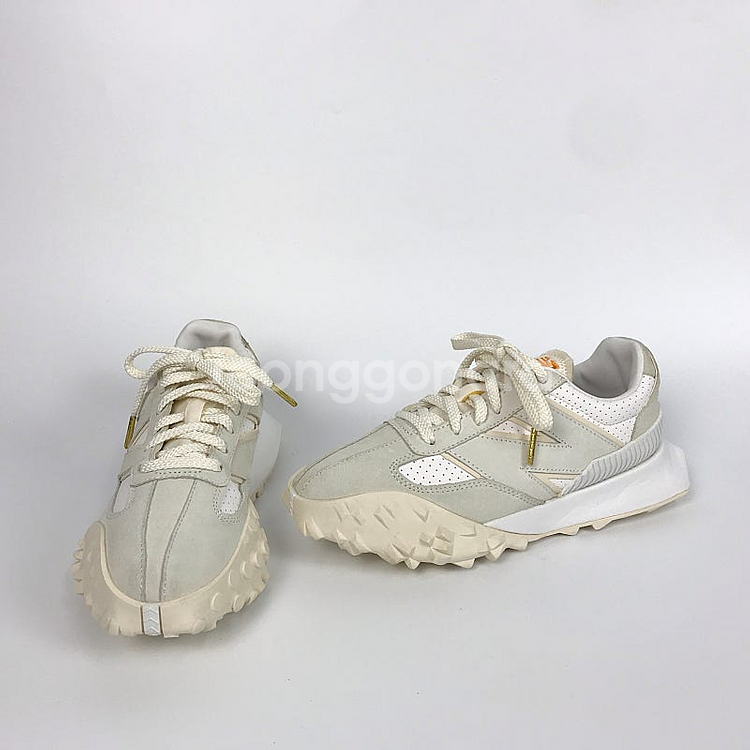 뉴발란스 카사블랑카 XC-72 스니커즈 신발 여성235--0