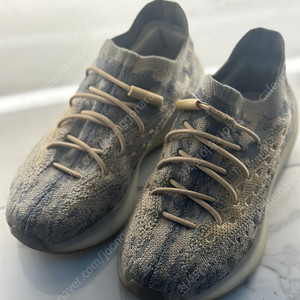 아디다스 이지부스트380 fx9766