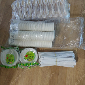 일회용품 컵수저접시