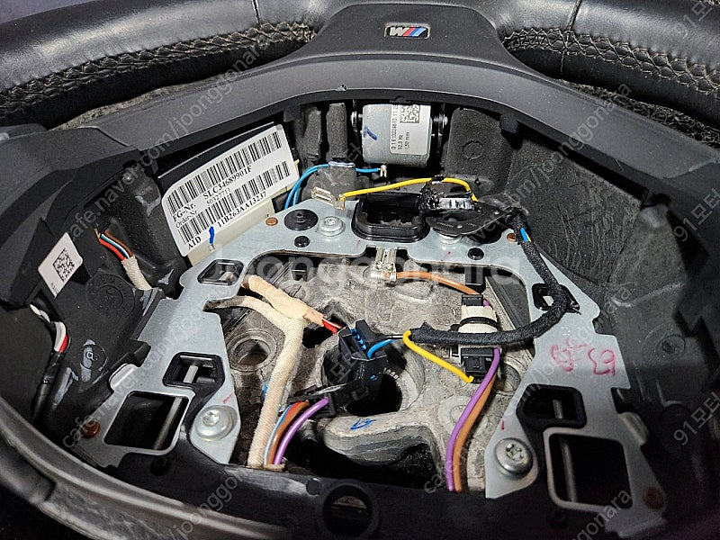 BMW F01 F02 7시리즈M팩핸들 열선가죽핸들 팝니...--5