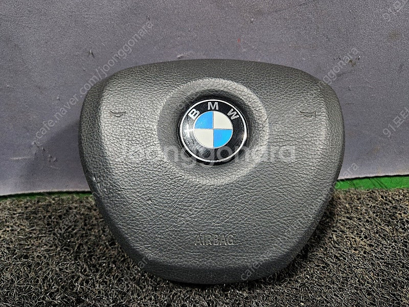BMW F01 02 핸들에어백팝니다--0