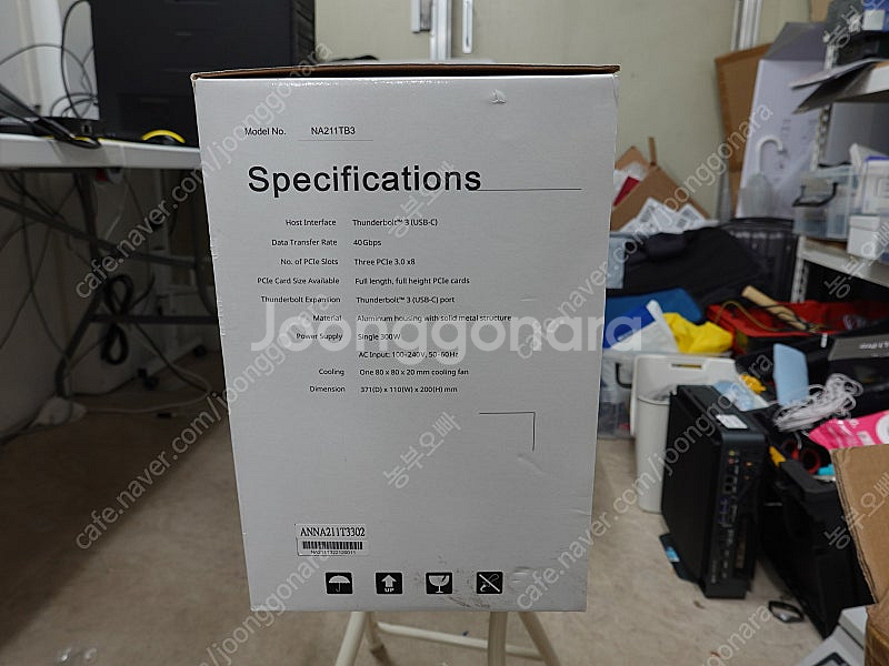 [썬더볼트3 PCIe 외장 슬롯 케이스] Netstor...--2