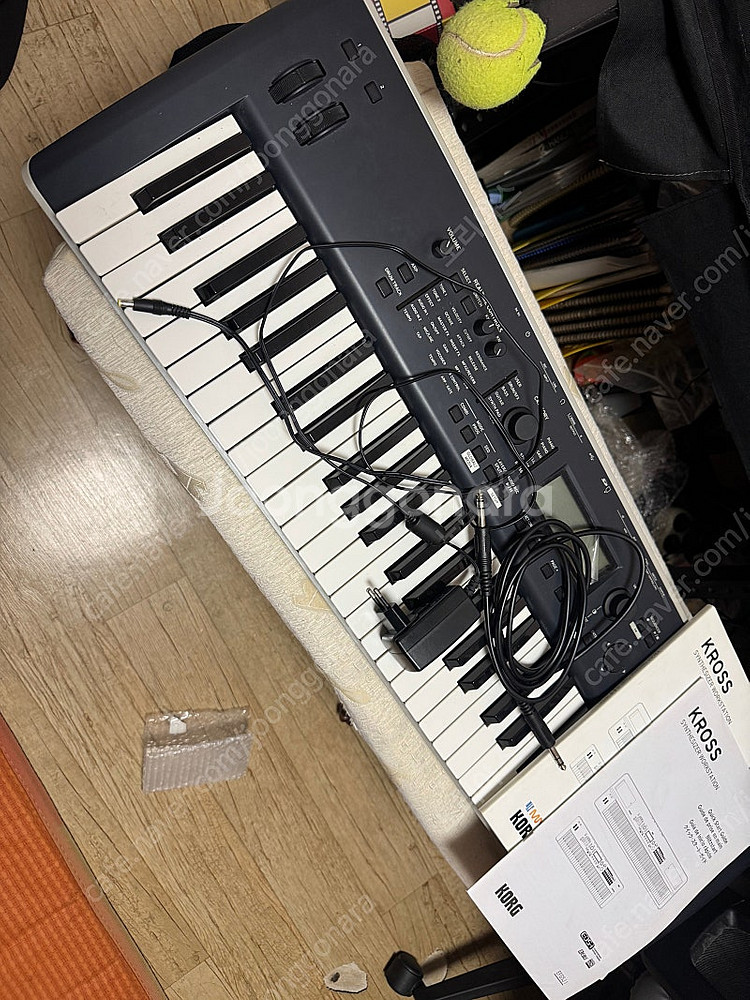 korg kross2 61 신품급 팝니다--0